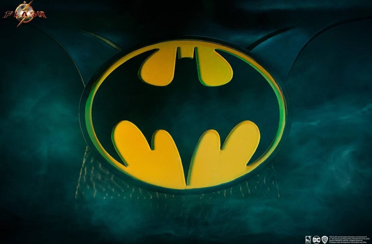 Batman™ Cowl Replica from The Flash